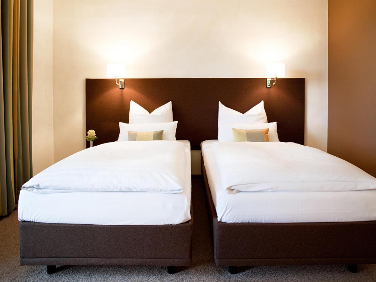 Hotel-Landgasthof Kreuz 바트발트제 외부 사진