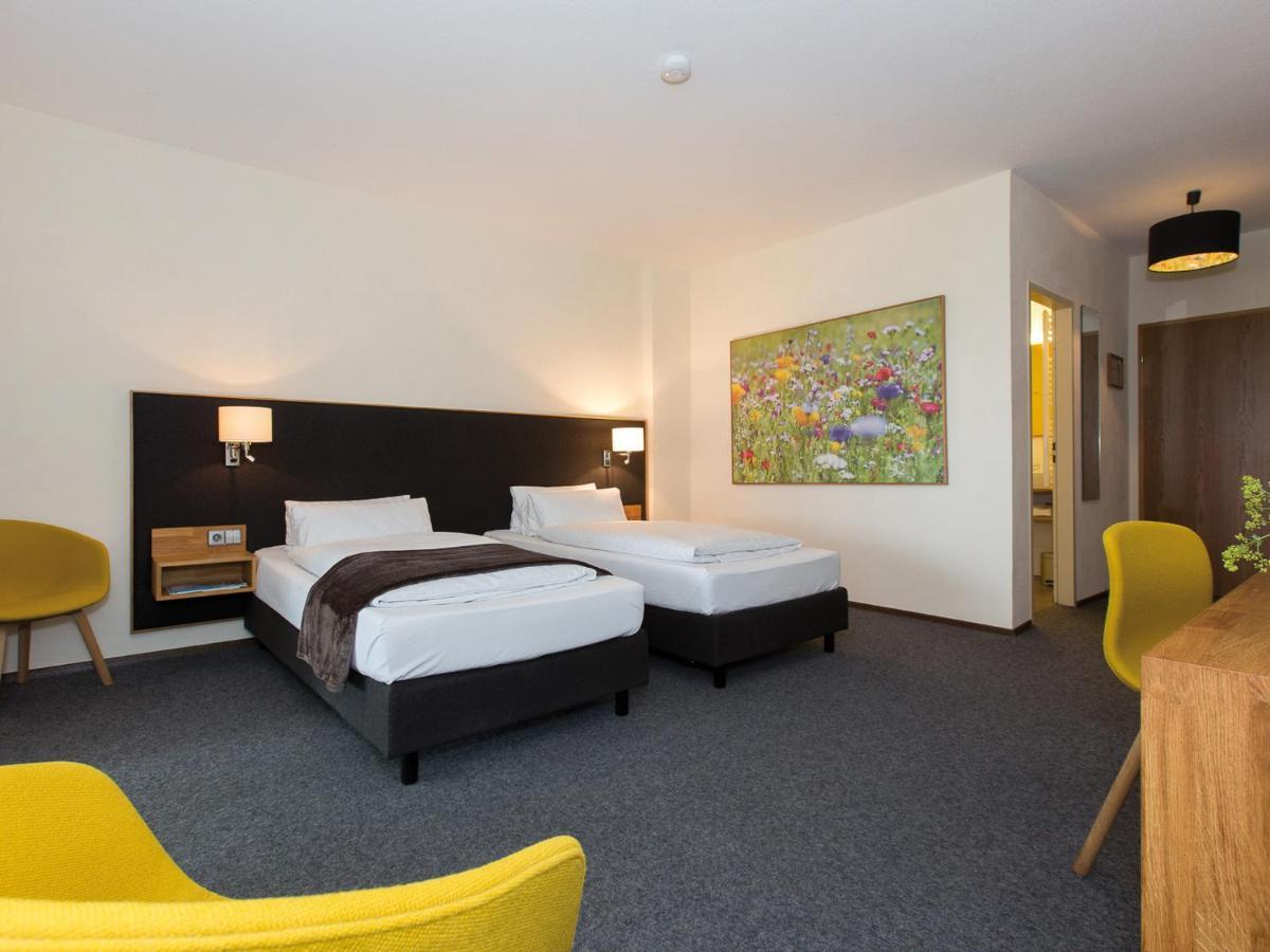 Hotel-Landgasthof Kreuz 바트발트제 외부 사진
